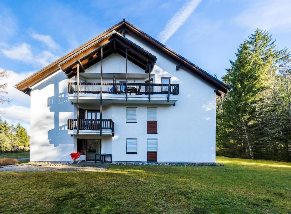 Waldklang Titisee Bagian luar foto